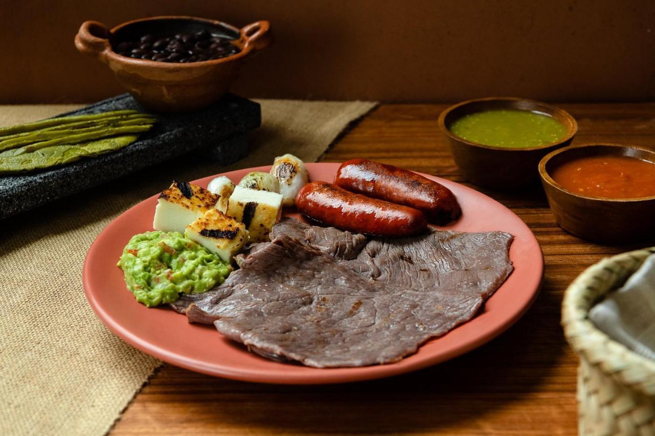 Fiesta Inn Cuernavaca Dış mekan fotoğraf